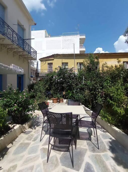 The -300 -A Centrally Located Heritage Home Σπάρτη Εξωτερικό φωτογραφία