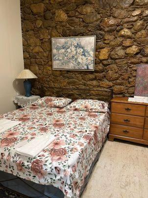 The -300 -A Centrally Located Heritage Home Σπάρτη Εξωτερικό φωτογραφία