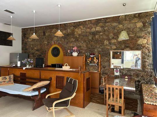 The -300 -A Centrally Located Heritage Home Σπάρτη Εξωτερικό φωτογραφία